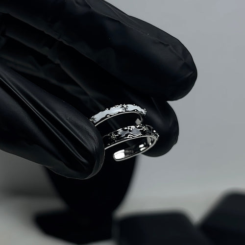 MOONLIGHT GAZE RINGS