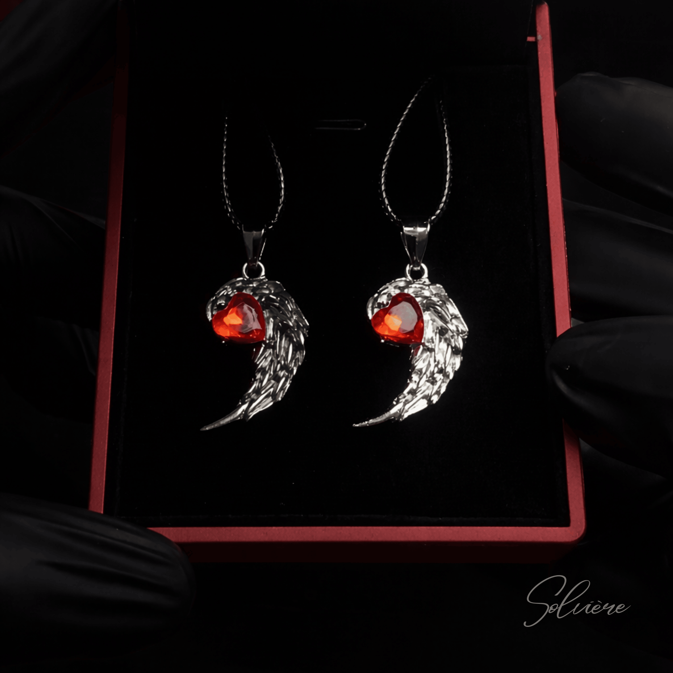 HEARTBOUND LOVE PENDANT SET